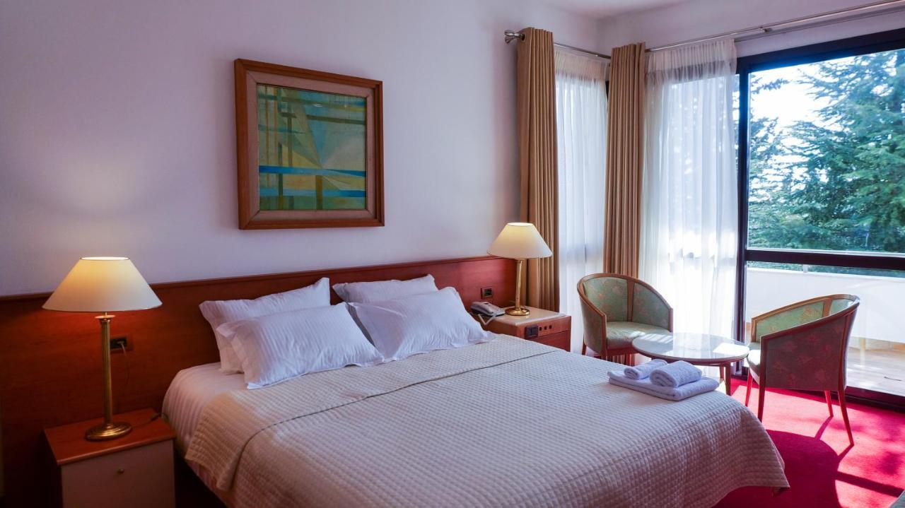 טיראנה Chateau Linza Resort מראה חיצוני תמונה